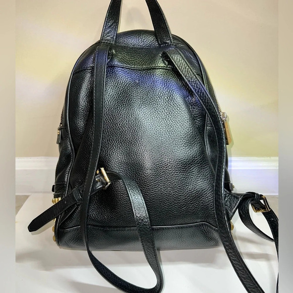 Michael Kors Leather BagPack - Picture 3 of 8